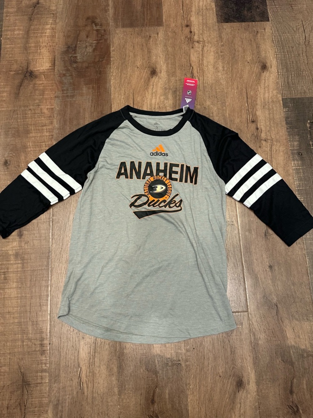 NHL Adidas Anaheim Ducks Gray & Black Raglan Sleeve top  women’s SIZE S, NWT